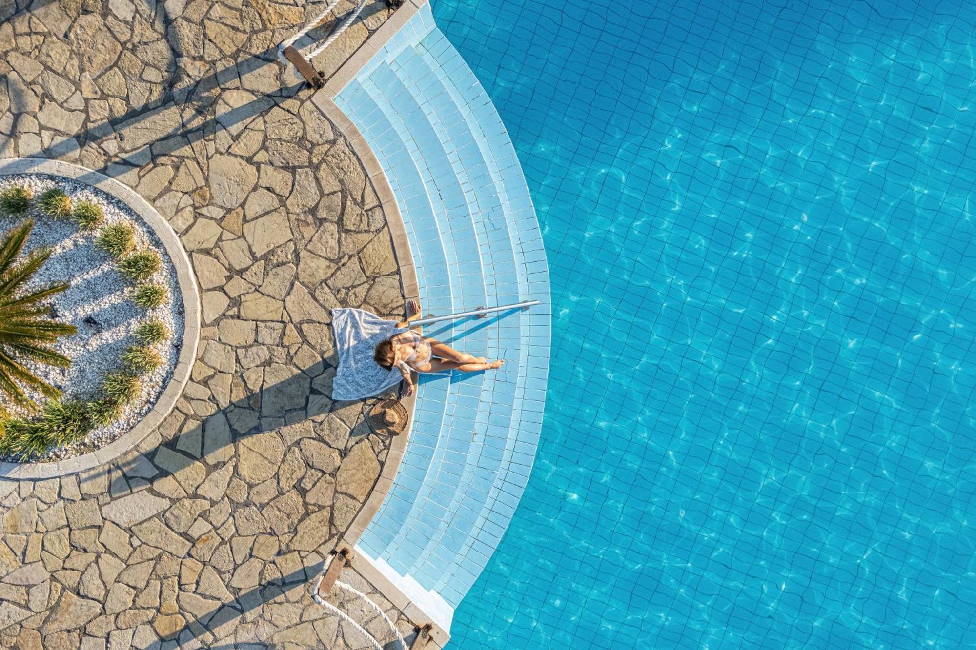 Roda Beach Resort & Spa المظهر الخارجي الصورة