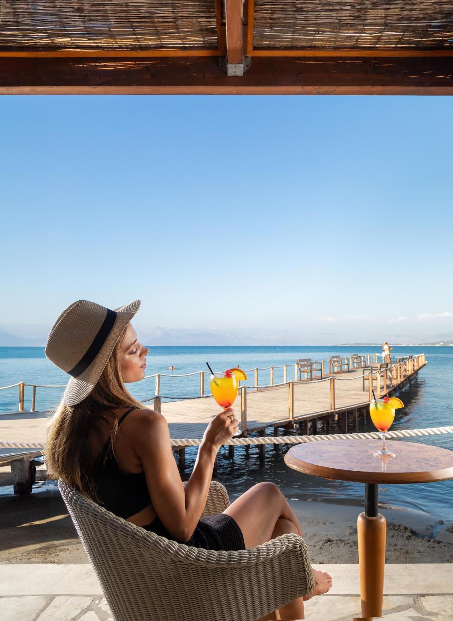 Roda Beach Resort & Spa المظهر الخارجي الصورة