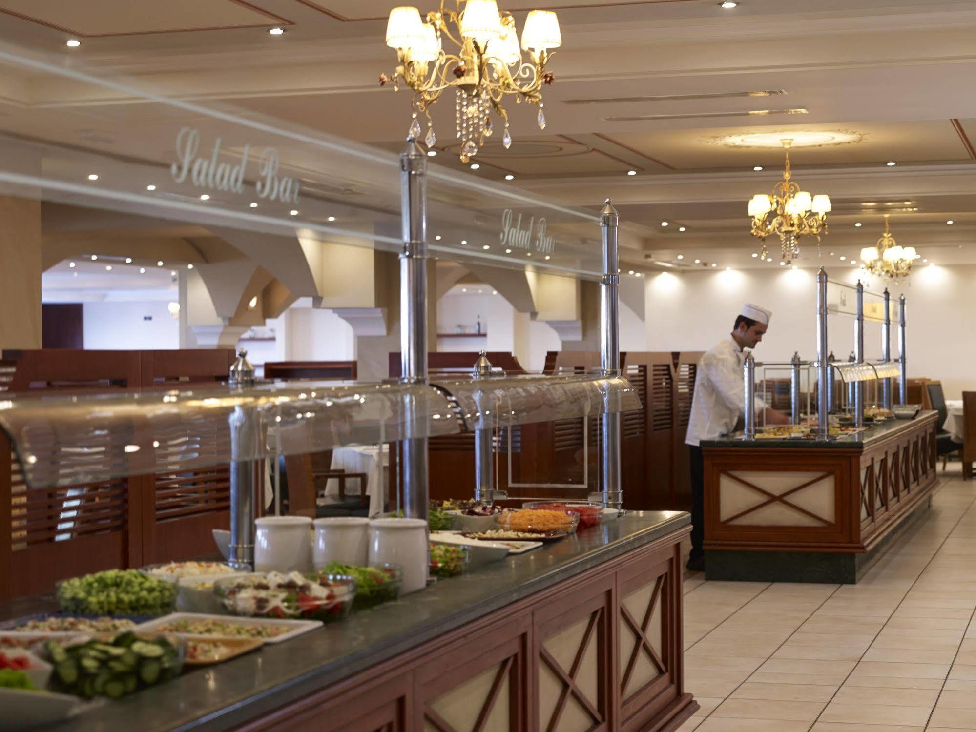 Roda Beach Resort & Spa المظهر الخارجي الصورة